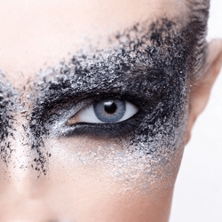 عدسات ملونة من انستازيا-دريم بلو عدسات ملونة من انستازيا-دريم بلو