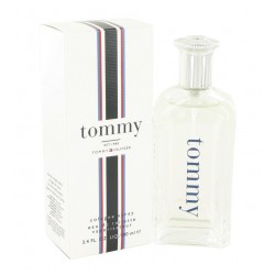 عطر تومي هيلفجر باي تومي او دو تواليت للرجال 100 مل عطر تومي هيلفجر باي تومي او دو تواليت للرجال 100 مل