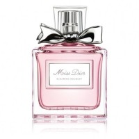 香水(女性用) Miss Dior Blooming Bouquet 30ML 51n-+EFnsNL._UF1000,1000_QL80_.jpg