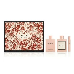 طقم قوتشي بلوم او دو بارفيوم للنساء 100 مل + بودي لوشن 100 مل + رولر بول 7.4 مل طقم قوتشي بلوم او دو بارفيوم للنساء 100 مل + بودي لوشن 100 مل + رولر بول 7.4 مل