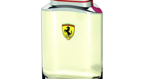 8002135111158-Ferrari-Scuderia
